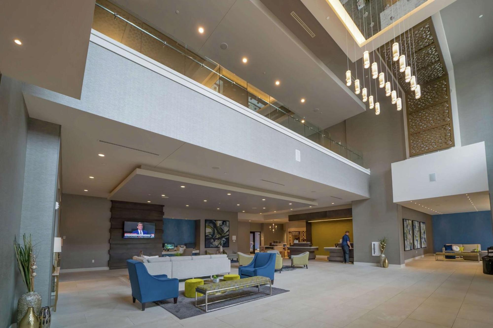 Hilton Garden Inn Madison Sun Prairie Exterior photo